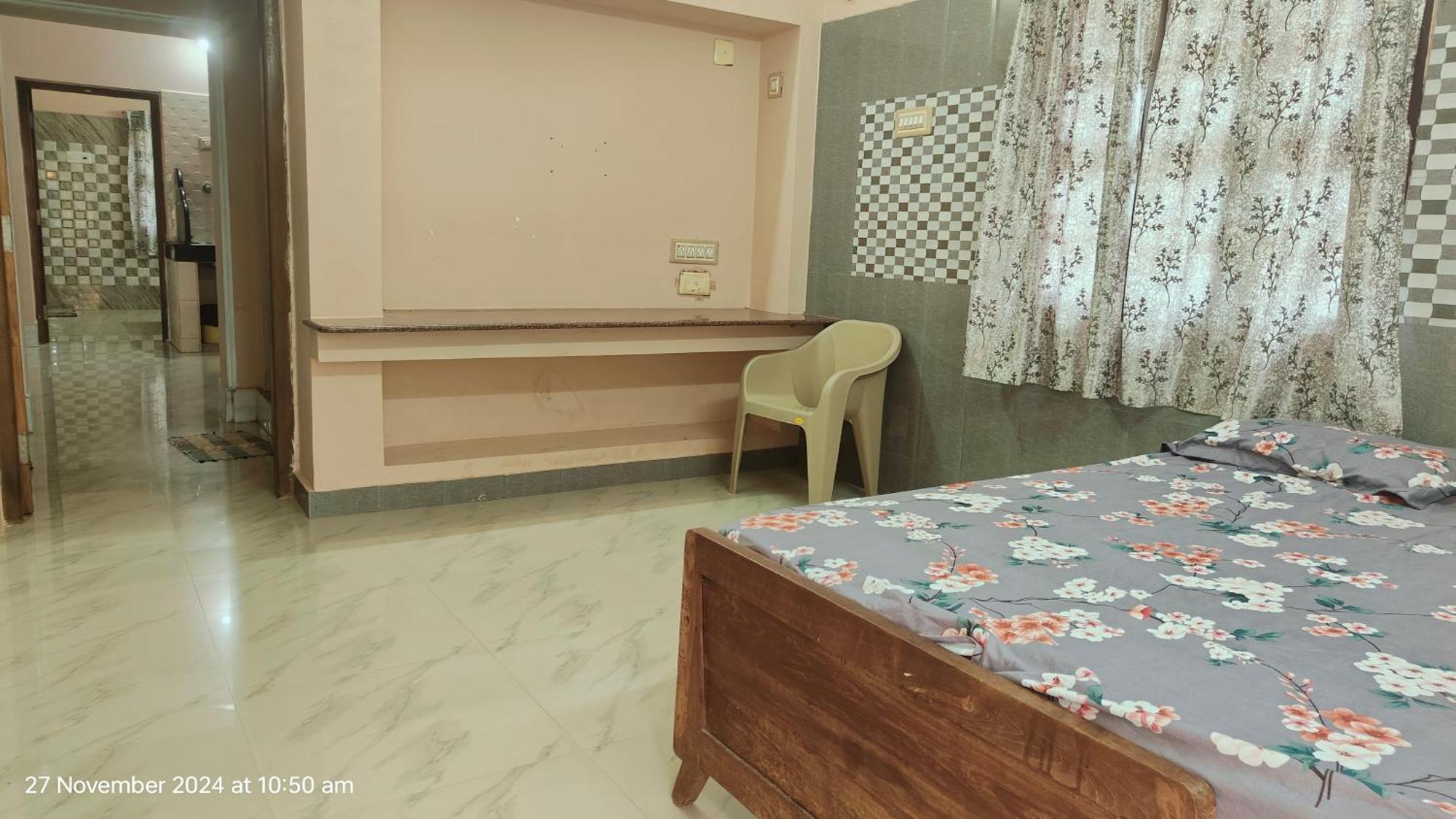 Selvams Home Stay Tiruchchendūr Esterno foto